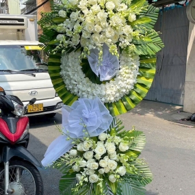 Kệ Hoa Chia Buồn Set 06